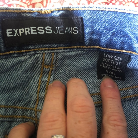 Express Low Rise Bootcut Jeans - Picture 5 of 5